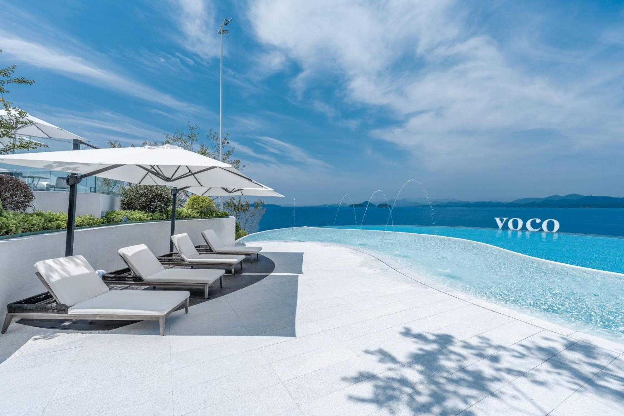 Voco Thousand Island Lake By Ihg Chun'an Buitenkant foto